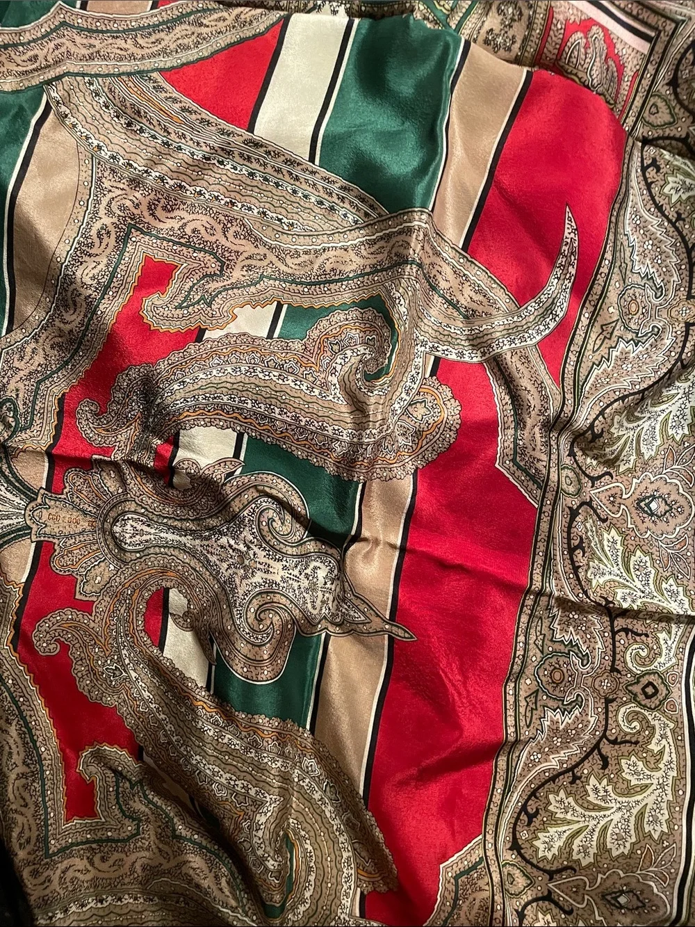 VTG A VITTADINI SILK SCARF